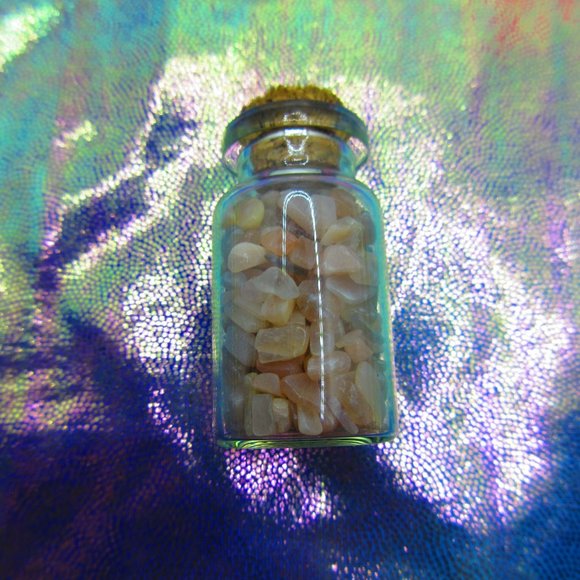 Peach Moonstone Gemstone Chips In A Bottle Embellishments Natural - Picture 3 of 3